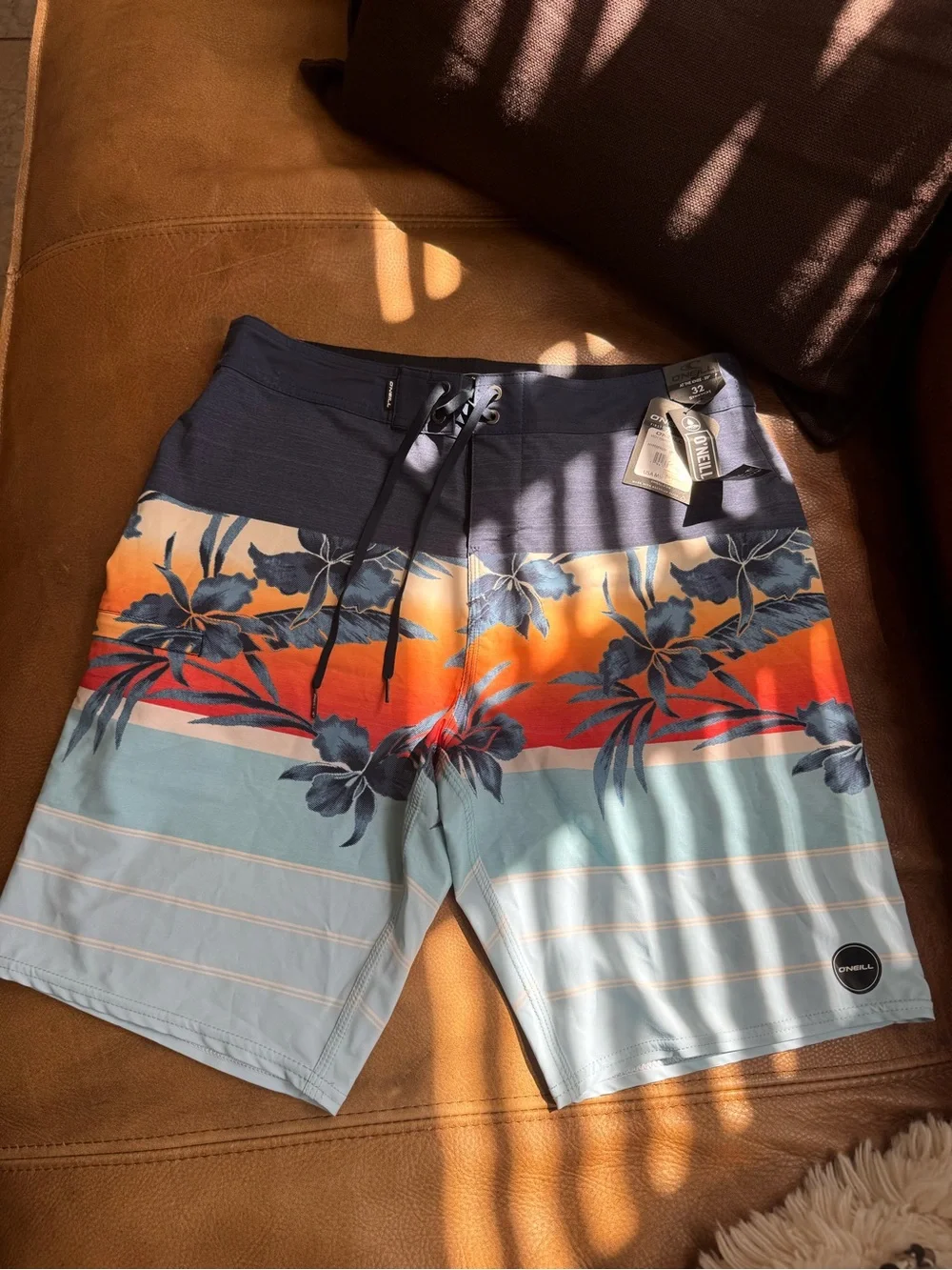 O'Neill Navy Blue Stretch Boardshorts with Subtle Teal Pattern - Picture 2 of 5